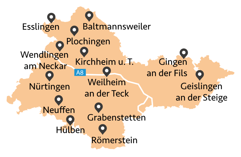 Eine Karte, auf der die Orte in einem orangefarbenen Gebiet hervorgehoben sind, darunter Esslingen, Plochingen, Nürtingen, Weilheim an der Teck und weitere, mit beschrifteten Standortmarkierungen und der Autobahn A8.